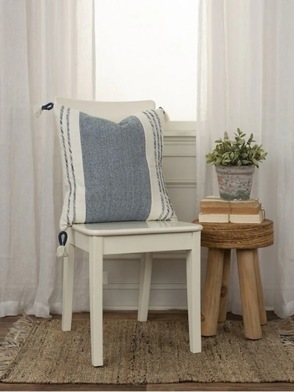 Rizzy Home Rowan Throw Pillow Corner Tassels Coastal imperfections but new 20 sq